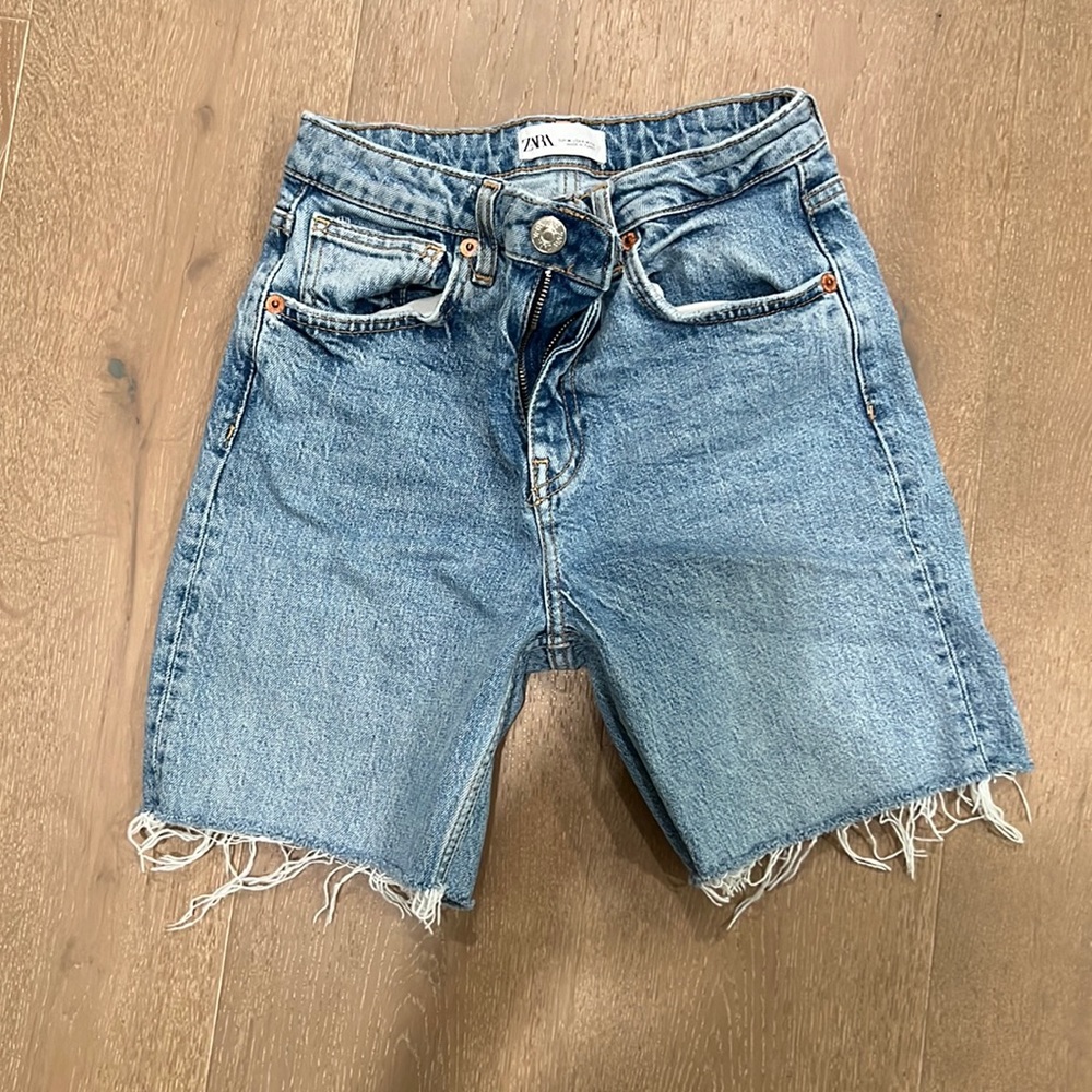 Zara long jean shorts (5” inseam)